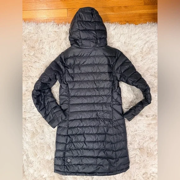 Lululemon down 3/4 lightweight packable coat with hood. Size small. Black - Picture 2 of 7